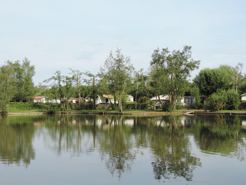 Caravaning Les Tourterelles Rang-du-Fliers Ngoại thất bức ảnh