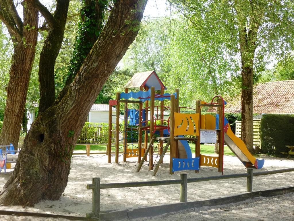 Caravaning Les Tourterelles Rang-du-Fliers Ngoại thất bức ảnh